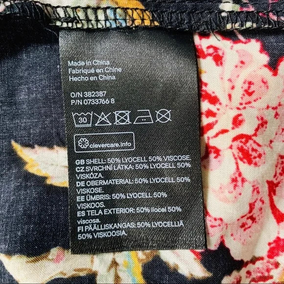 GP & J Baker for H&M EUC Floral Blouse 10 - Picture 5 of 5